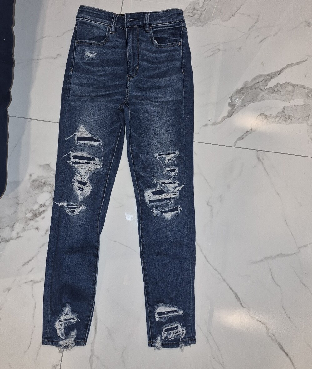 American Eagle Women's Dark Blue Distressed Skinny Jeans